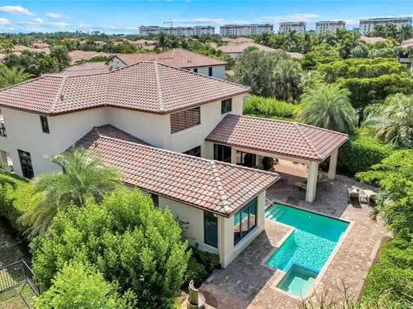 2351 Traditions CT, NAPLES, FL 34105