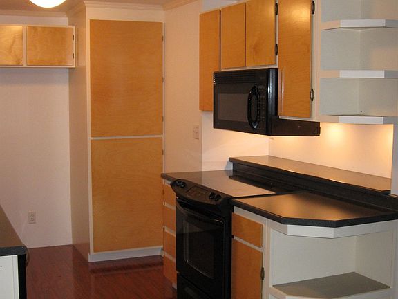 Unique upper counter top and large pantry