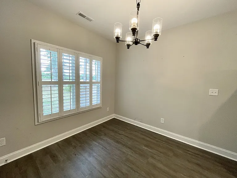 5177 Maxwell Rd — Photo 5
