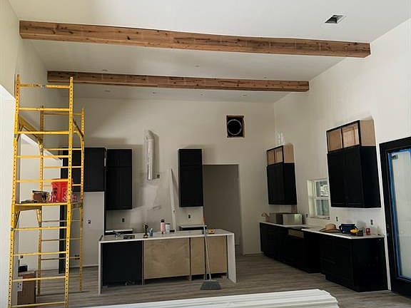 3rd image of 508 Pelican St