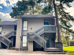 5 Pine Tree Rd APT 205, Pinehurst, NC 28374