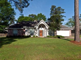 202 Paradise Ct, Mandeville, LA 70471
