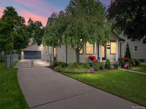 2798 Royal Ave, Berkley, MI 48072