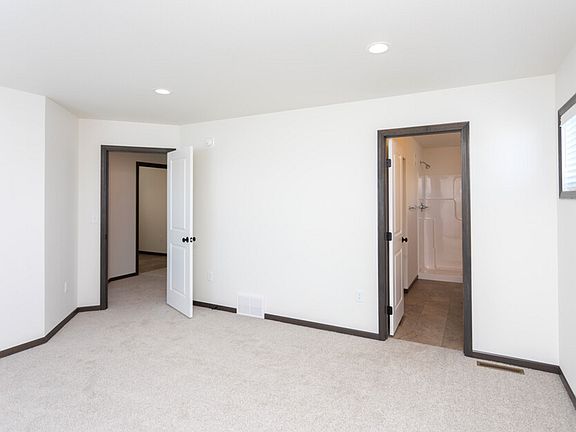 3rd image of 7416 24th St S