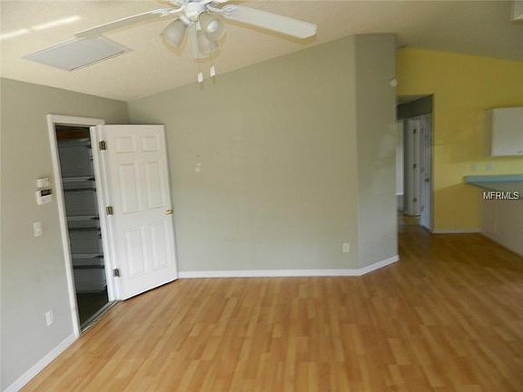 4th image of 2419 34th Ave N