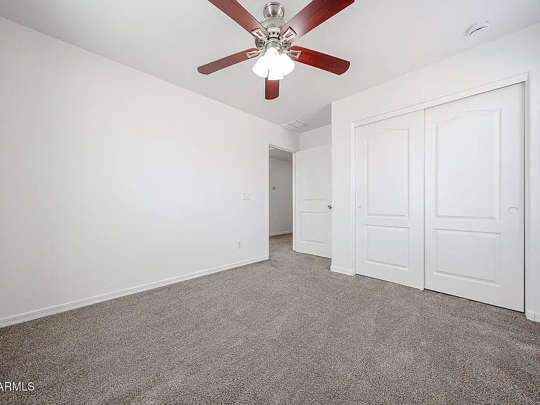 41298 W Parkhill Dr — Photo 30