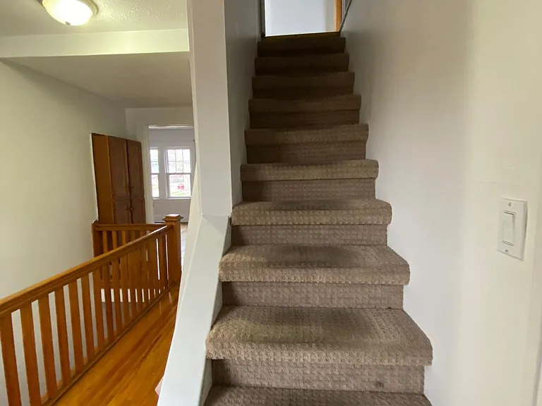 384 Detroit St — Photo 10