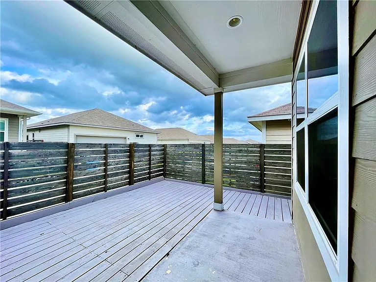 710 Coconut Grove St — Photo 29