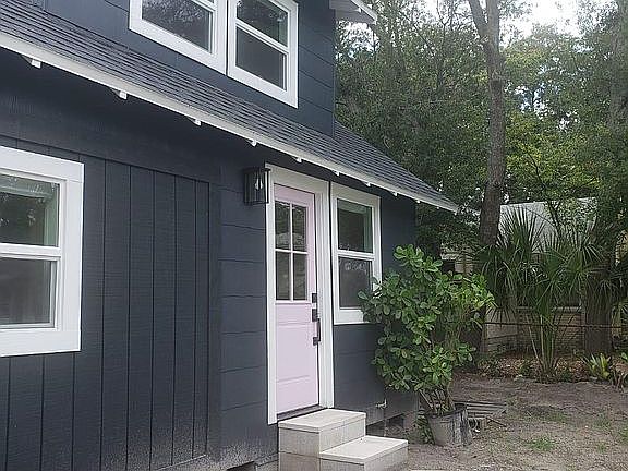 5th image of 618 Kirkwood Ter N