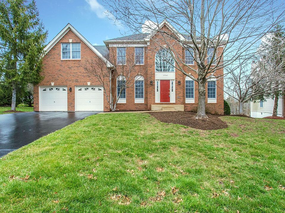 1st image of 13361 Horsepen Woods Ln
