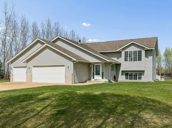 13556 355th St, Lindstrom, MN 55045