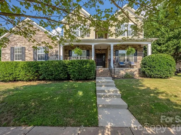 6519 Olmsford Dr, Huntersville, NC 28078