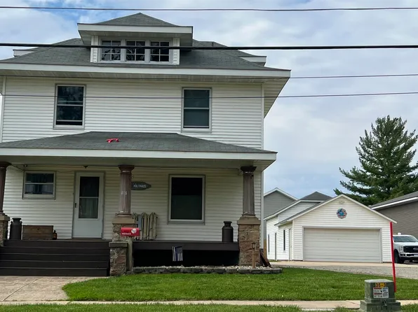 418 W Spring St, New Hampton, IA 50659