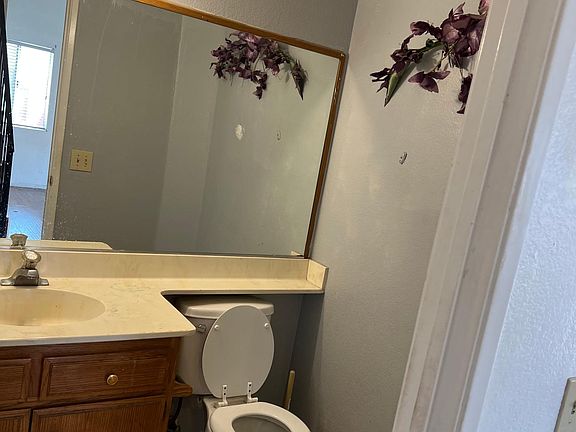 4th image of 12372 Wedgewood Ln