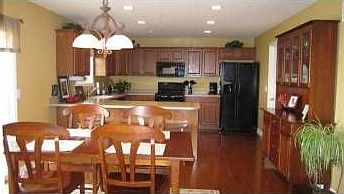 5th image of 3069 Parkwood Dr