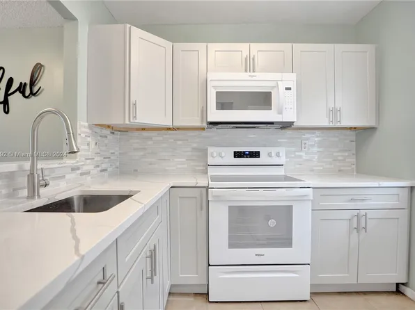 3401 NW 47th Ave APT 412, Fort Lauderdale, FL 33319