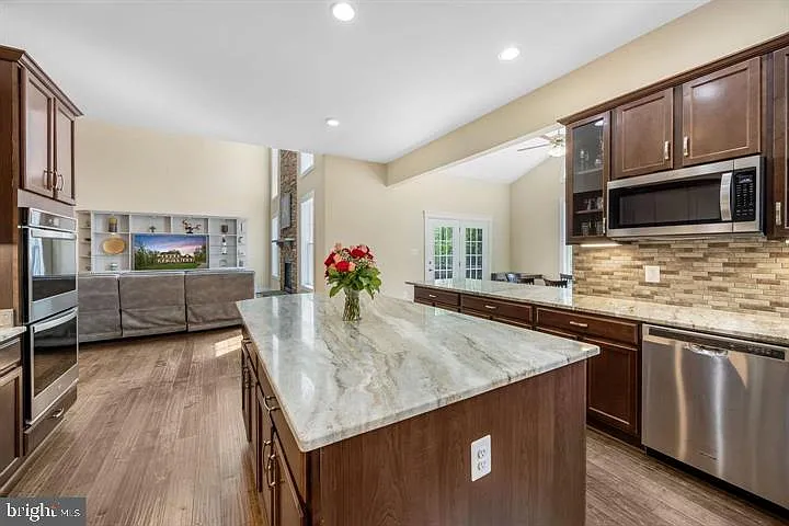 109 Seth Dr — Photo 17