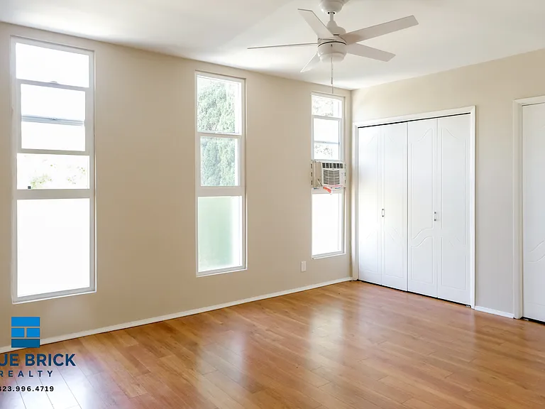 1517 S Sherbourne Dr #3 — Photo 5