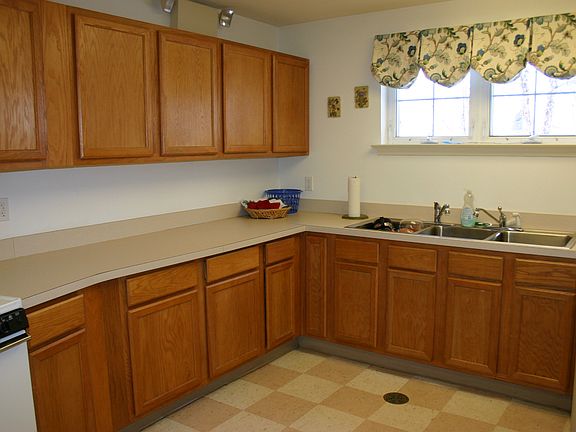 4th image of 560 Oak Dr #60-0224