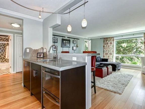 5th image of 6225 Lake Washington Blvd NE APT 203
