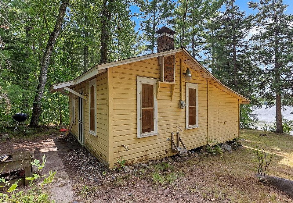 1st image of 41555 E Eagle Lake Rd
