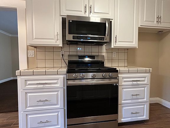 2nd image of 4453 W 142nd St APT B
