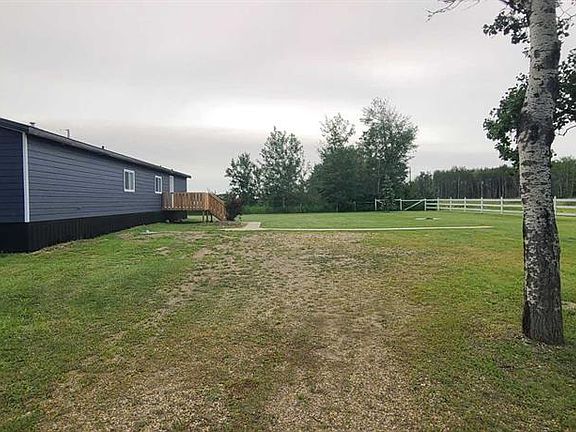 3rd image of 235042 W Township Road 844
