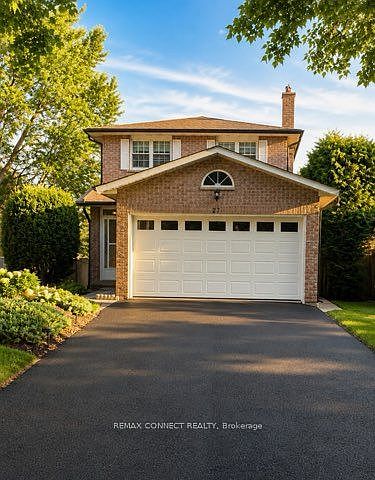 1st image of 27 Radford Cres