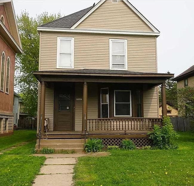 1st image of 1910 John Ave #1