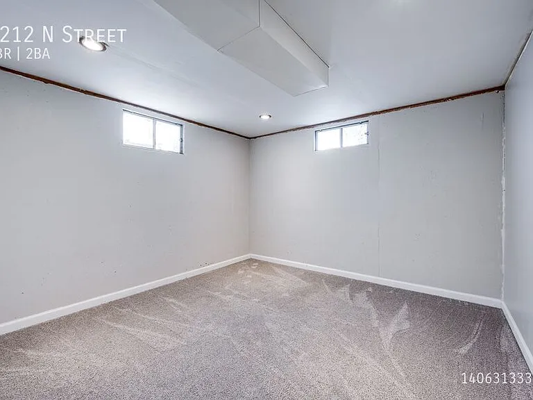 1212 N St — Photo 13
