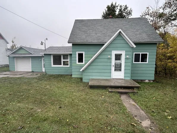 1220 Court St, Cheboygan, MI 49721