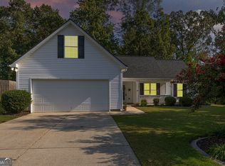 1880 Roxey Ln, Winder, GA 30680