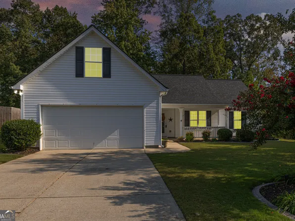 1880 Roxey Ln, Winder, GA 30680