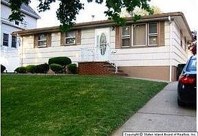 1st image of 296 Jewett Ave