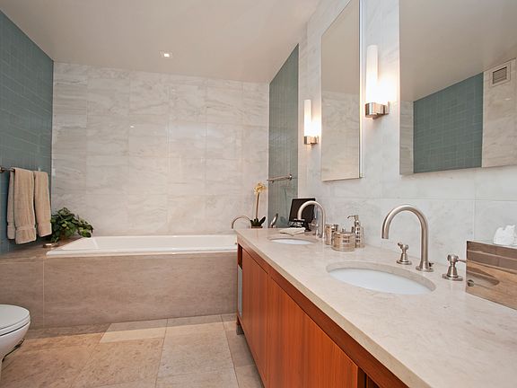 5th image of 300 E 55th St APT 12B