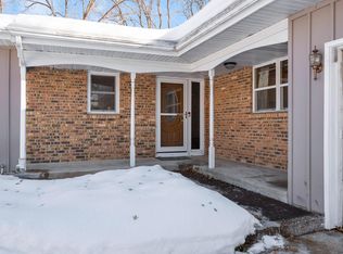 8240 Riverview Ln, Minneapolis, MN 55444