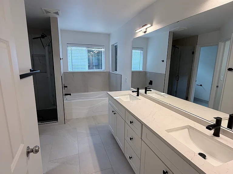 3430 S 283rd Ln — Photo 14