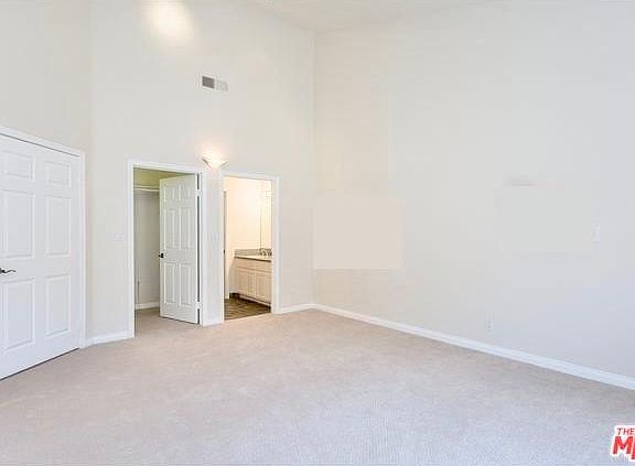 3rd image of 11155 Sunshine Ter APT 106