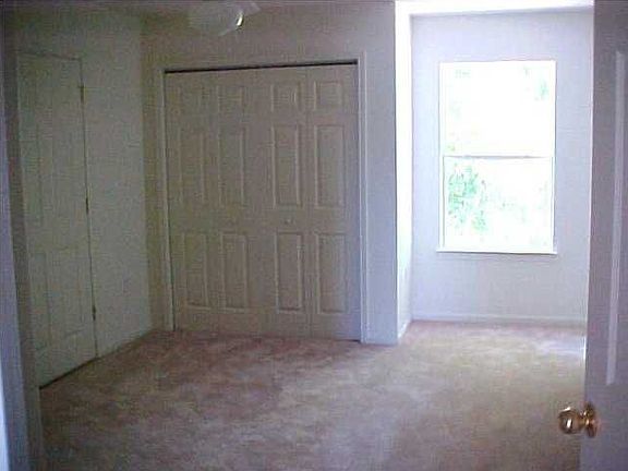 5th image of 1012 Anniston Ct #13