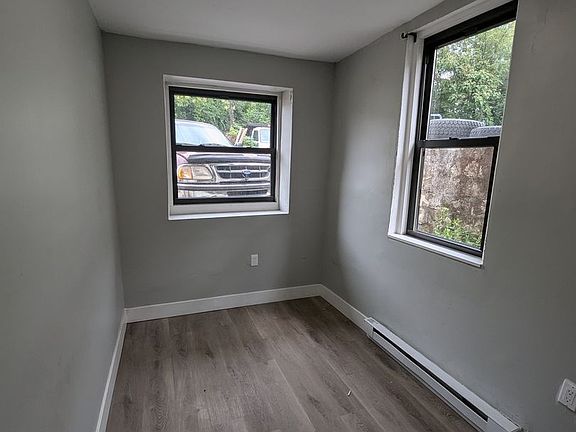 5th image of 4951 W Thompson St #1R