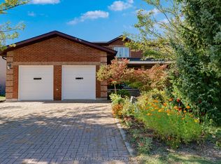 995 Auden Park Dr, Kingston, ON K7M7T9