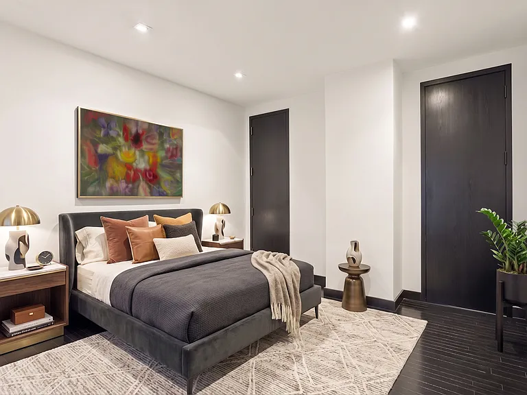 20 Pine St #1715 — Photo 3