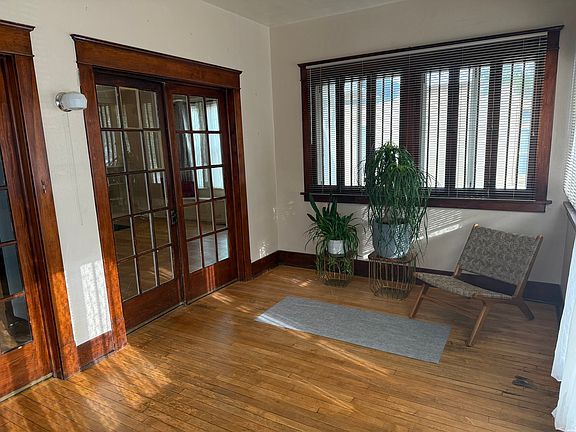 2nd image of 1020 8th St