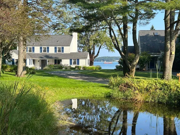 25 N Causeway Lane, Southwest Harbor, ME 04679