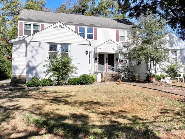 303 E 6th St, Tuscumbia, AL 35674