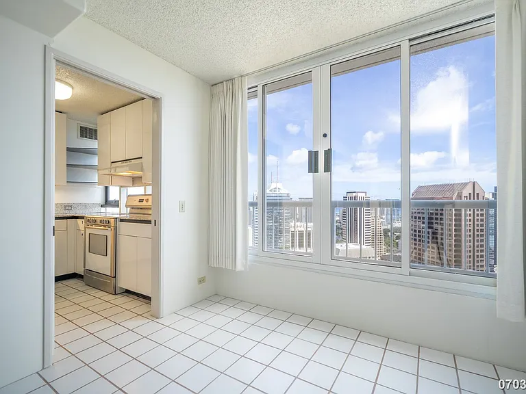 1212 Nuuanu Ave #3903 — Photo 20
