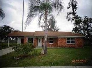 910 N 7th St, Wimauma, FL 33598