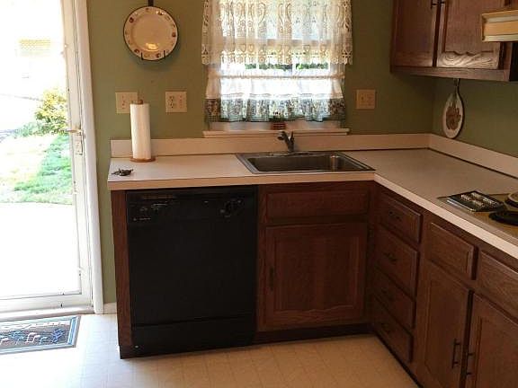 3rd image of 1106B Argyll Cir #100B