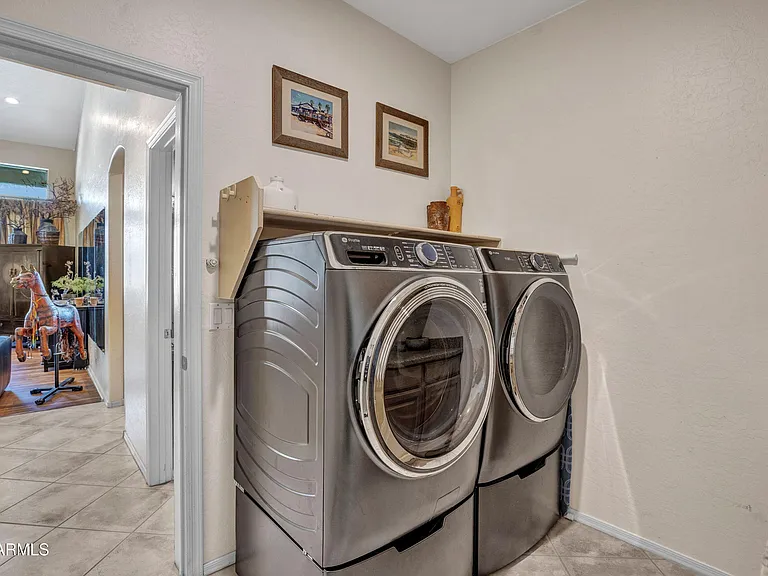 10655 E Acacia Dr — Photo 28