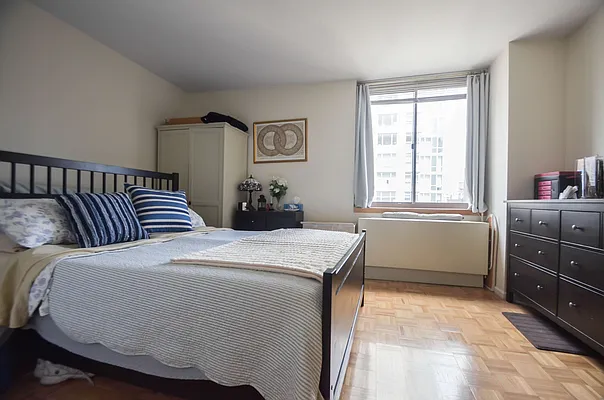 Rented by Compass | media 2